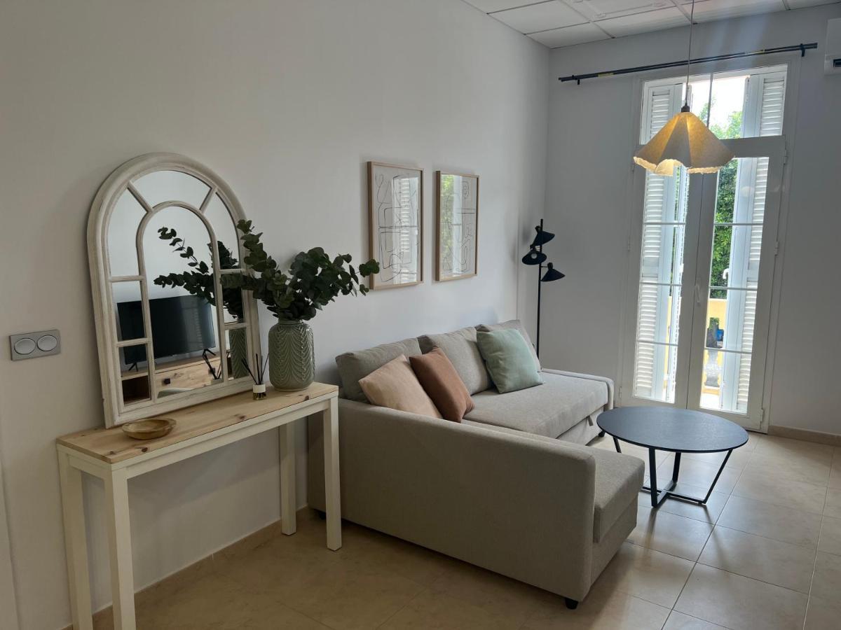 Estudio Canela * Melilla